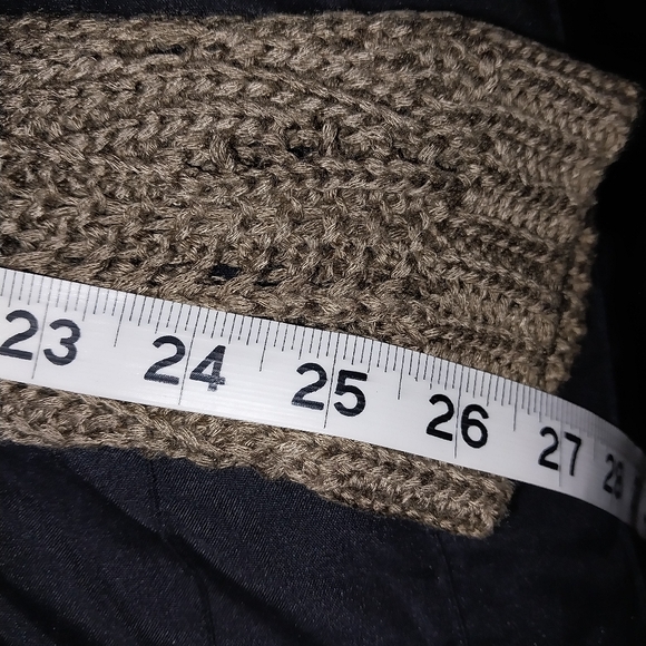 Y2K Taupe Sweater - Picture 7 of 8